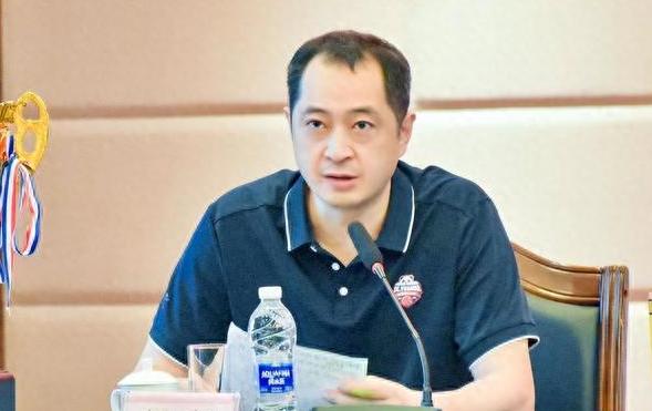 Sichuan Men's Basketball Team Head Coach (Former Sichuan Men's Basketball Team Head Coach)